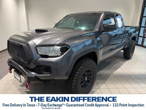 Used 2021 Toyota Tacoma SR w/ SX Package RWD image 1