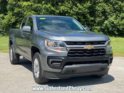 Used 2022 Chevrolet Colorado LT w/ Fleet Safety Package RWD image 9