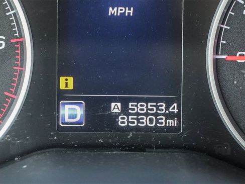 Used 2019 Subaru Ascent Premium w/ Popular Package #3 image 18