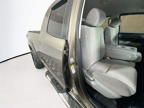 Used 2013 Toyota Tundra 2WD Double Cab image 24