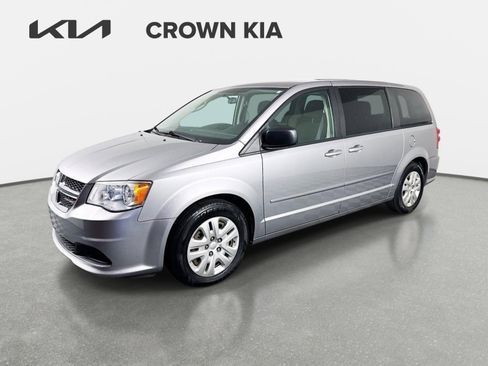 Used 2016 Dodge Grand Caravan SE w/ Quick Order Package 29E SE FWD image 1