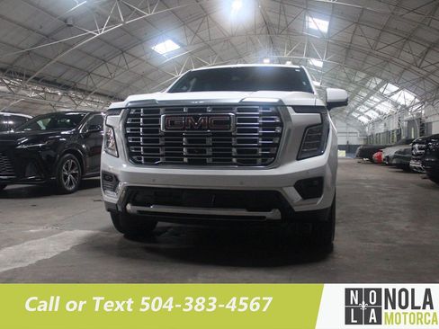 Used 2025 GMC Yukon Denali RWD image 4