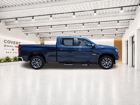 Used 2022 Chevrolet Silverado 1500 LT w/ Texas Edition Plus AWD/4WD image 16