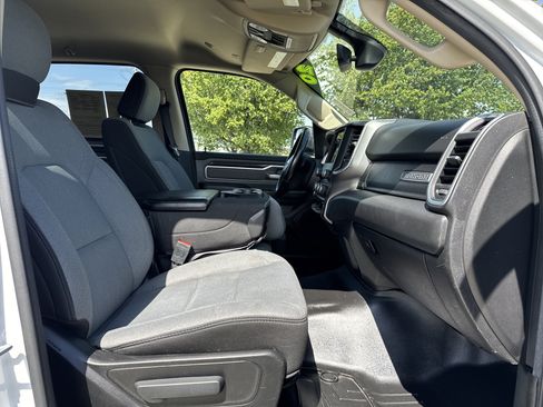 Used 2020 RAM 1500 Big Horn AWD/4WD image 15