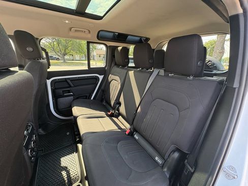 Used 2020 Land Rover Defender 110 AWD/4WD image 26