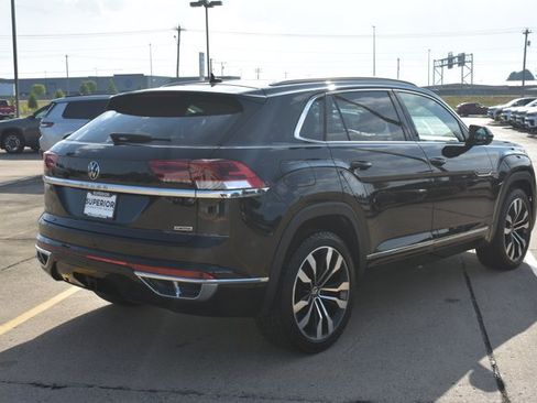 Used 2022 Volkswagen Atlas Cross Sport SEL Premium R-Line AWD/4WD image 5