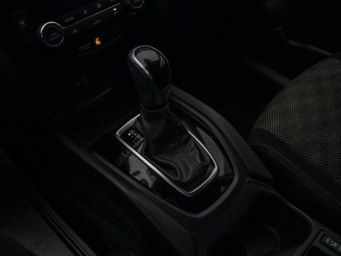 Used 2020 Nissan Rogue Sport SV w/ All-Weather Package image 26