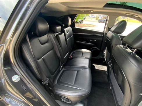 Certified 2023 Hyundai Tucson Limited image 19