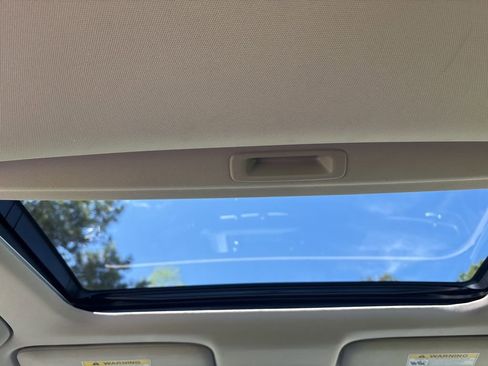 Used 2024 Honda Civic EX image 10