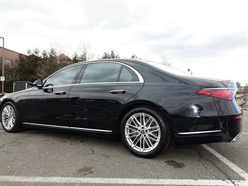 Used 2022 Mercedes-Benz S 580 4MATIC Sedan image 5