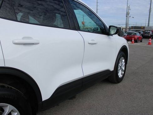 Used 2022 Ford Escape SE w/ Cold Weather Package image 47