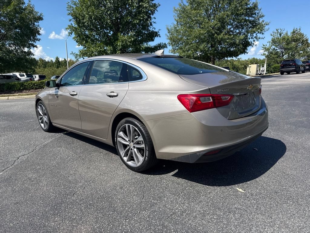Used 2025 Chevrolet Malibu LT FWD image 4