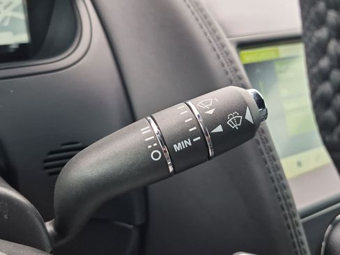 Used 2024 Jaguar F-TYPE R AWD/4WD image 22