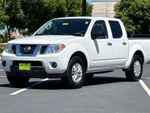Used 2019 Nissan Frontier SV RWD image 15