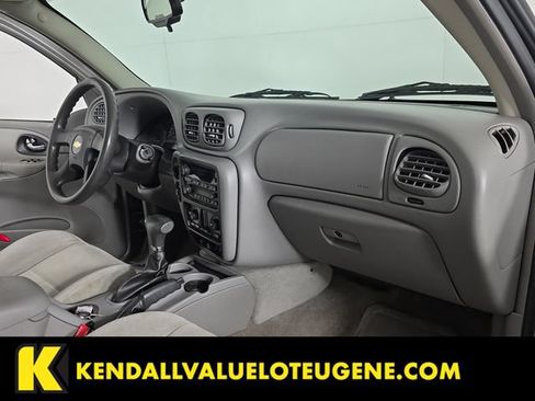 Used 2007 Chevrolet TrailBlazer LS w/ LS Preferred Equipment Group AWD/4WD image 26