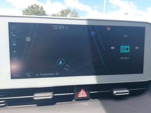 Used 2024 Hyundai Ioniq 5 SE RWD image 23
