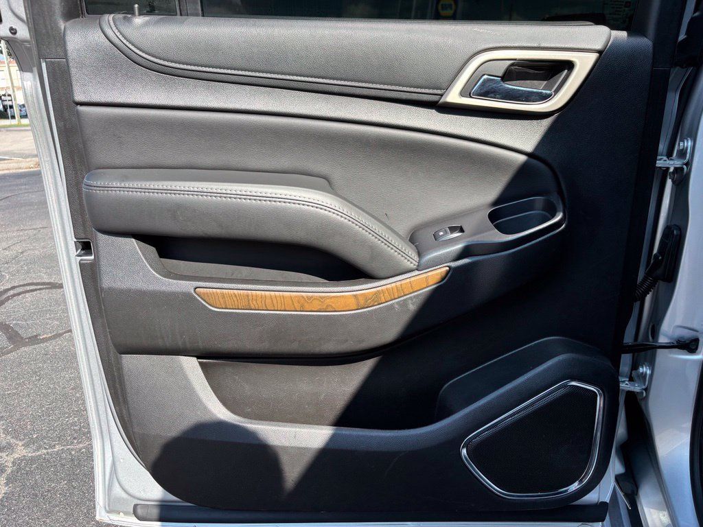 Used 2018 GMC Yukon XL Denali RWD image 20