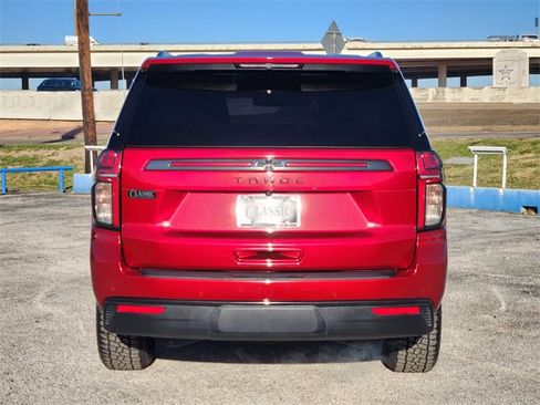 Used 2021 Chevrolet Tahoe Z71 w/ Z71 Signature Package image 6