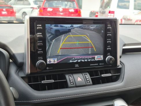 Used 2020 Toyota RAV4 Limited AWD/4WD image 14