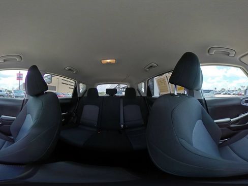 Used 2025 Kia Soul LX w/ LX Technology Package FWD image 40