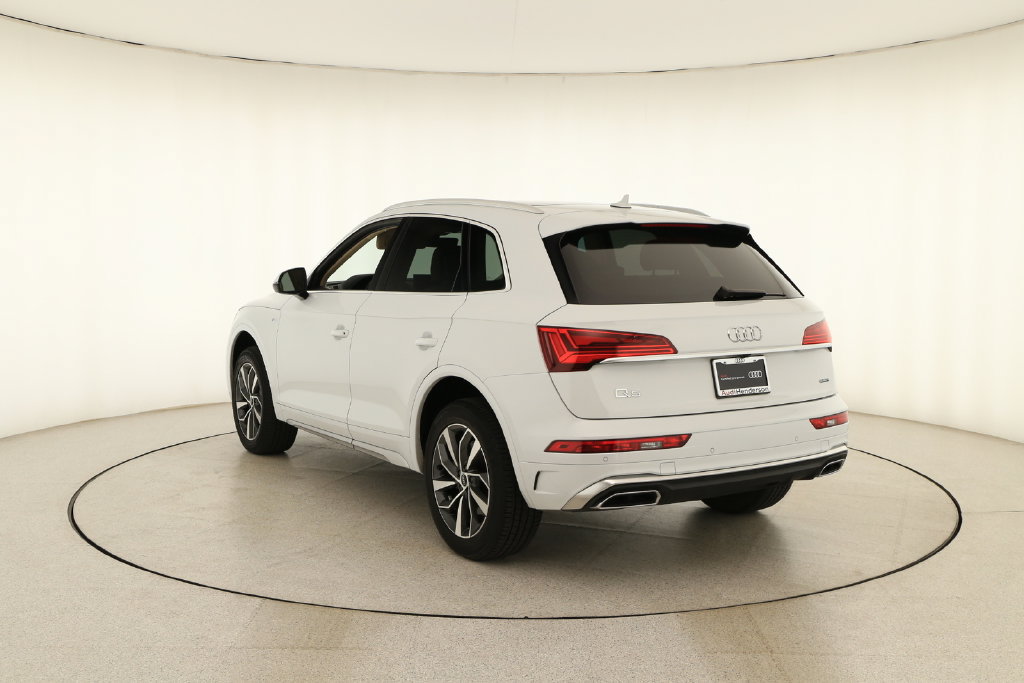 Certified 2023 Audi Q5 2.0T Premium Plus AWD/4WD image 4