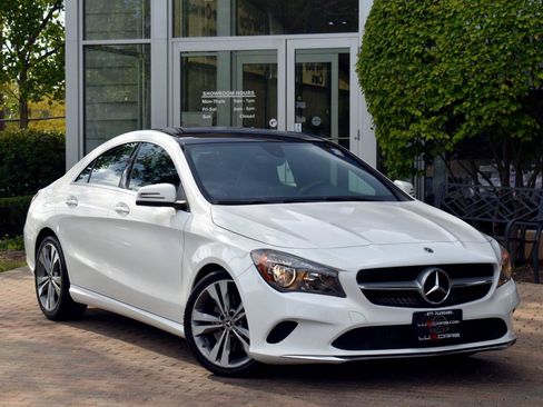 Used 2019 Mercedes-Benz CLA 250 4MATIC image 5