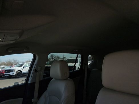 Used 2020 Buick Envision Essence image 19