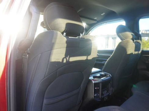 Used 2019 RAM 1500 Big Horn AWD/4WD image 23