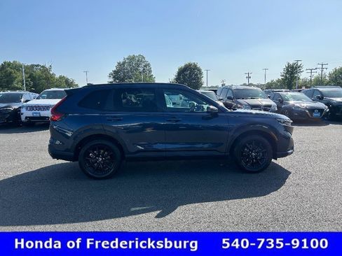 Used 2026 Honda CR-V Sport image 8