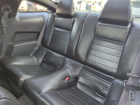 Used 2012 Ford Mustang Premium image 13