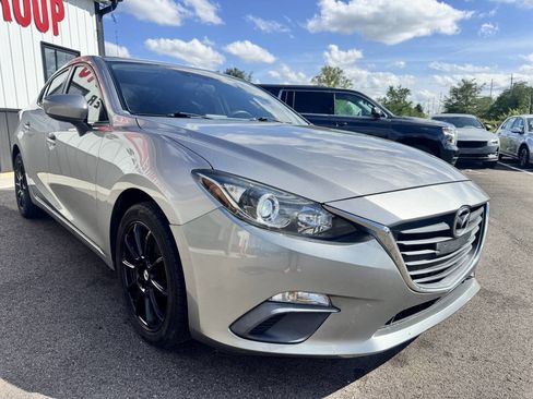Used 2016 MAZDA MAZDA3 i Sport w/ Preferred Equipment Package FWD image 2