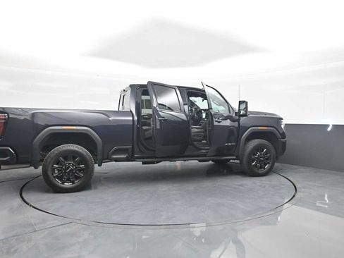 Used 2024 GMC Sierra 2500 AT4 w/ AT4 Premium Plus Package AWD/4WD image 46