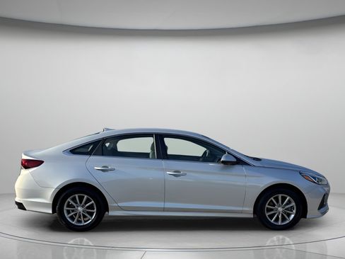 Used 2019 Hyundai Sonata ECO image 2