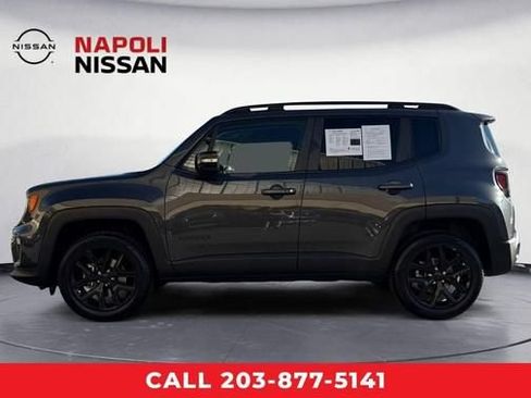 Used 2023 Jeep Renegade Altitude AWD/4WD image 6