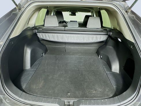 Used 2023 Toyota RAV4 XLE image 27