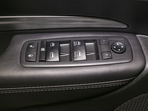 Used 2020 Dodge Durango R/T w/ Blacktop Package AWD/4WD image 47
