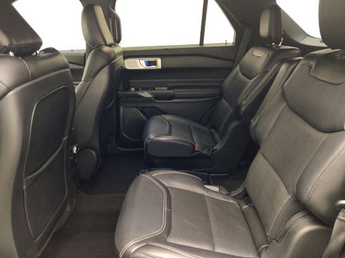 Used 2020 Ford Explorer ST w/ ST Street Pack AWD/4WD image 18