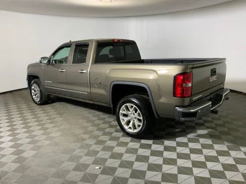 Used 2015 GMC Sierra 1500 SLT w/ SLT Preferred Package AWD/4WD image 10