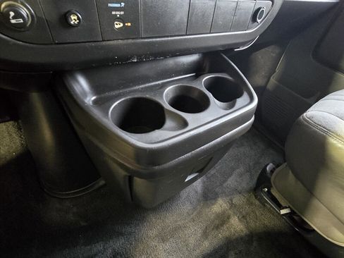 Used 2011 Chevrolet Express 3500 LT w/ LT Preferred Equipment Group image 21