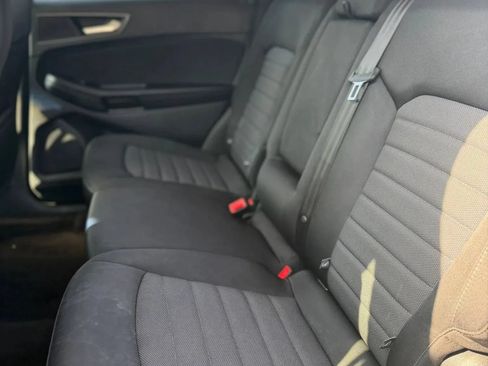 Used 2016 Ford Edge SE AWD/4WD image 18