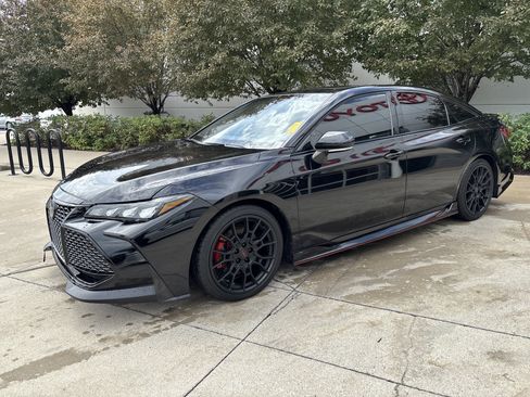 Used 2021 Toyota Avalon TRD FWD image 3