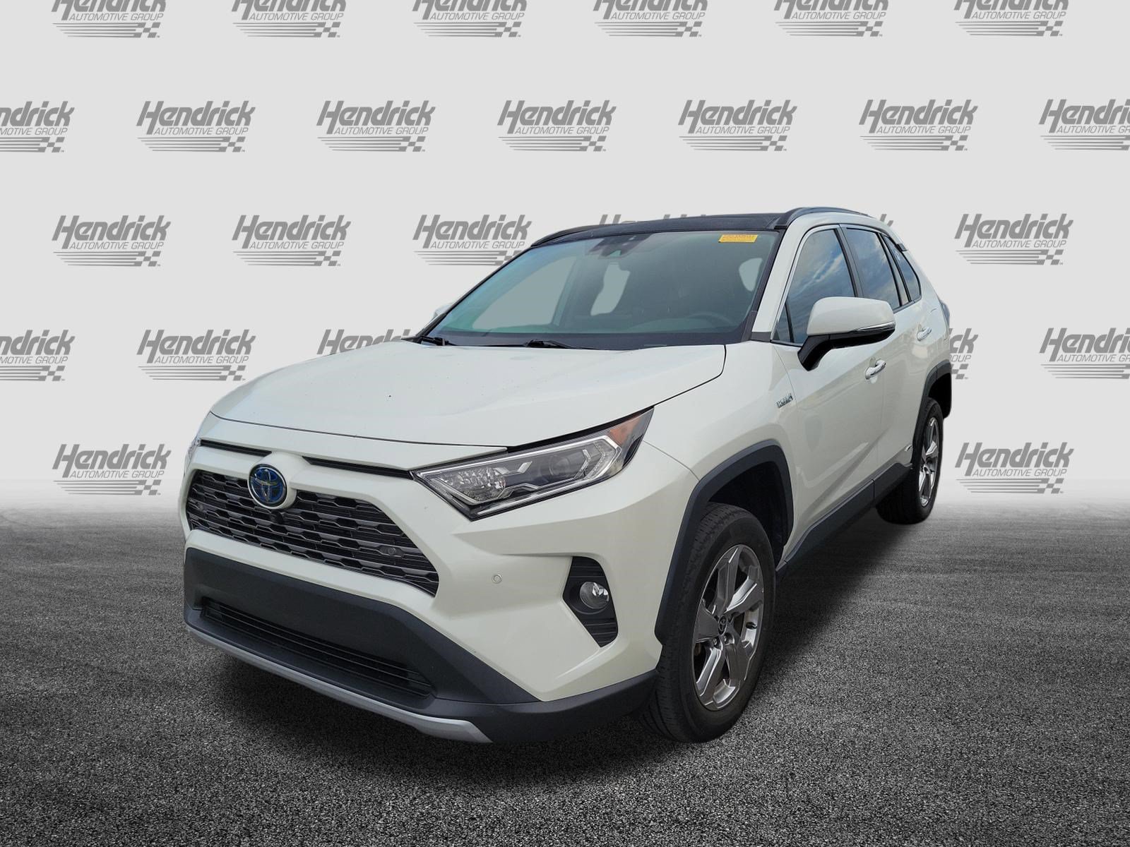 Used 2021 Toyota RAV4 Limited AWD/4WD image 4