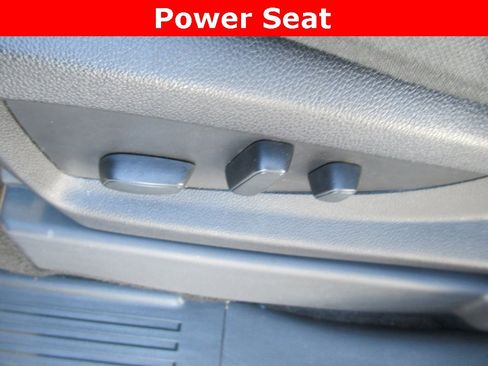 Used 2018 GMC Sierra 1500 SLE w/ SLE Value Package image 21