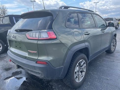 Used 2020 Jeep Cherokee Trailhawk w/ Comfort & Convenience Group image 3