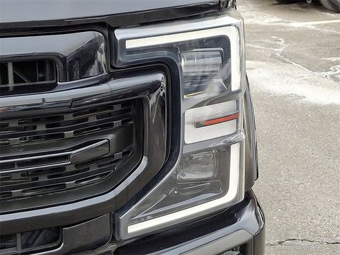 Used 2020 Ford F250 Lariat image 8