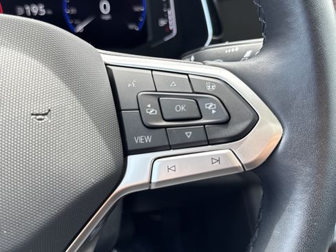Certified 2023 Volkswagen Jetta SEL FWD image 32