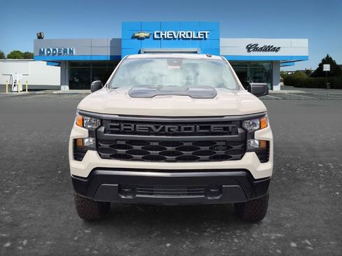 New 2026 Chevrolet Silverado 1500 Custom Trail Boss w/ Dark Appearance Package AWD/4WD image 8
