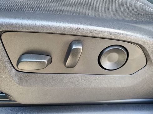 Certified 2023 Chevrolet Silverado 1500 Custom Trail Boss image 6