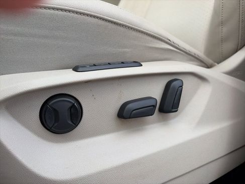 Used 2018 Volkswagen Atlas SEL image 10