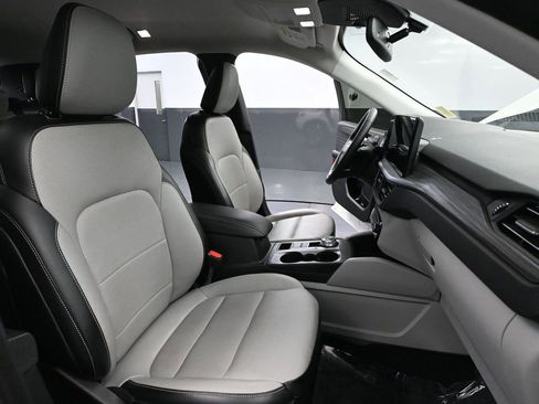 Used 2024 Ford Escape Platinum image 48